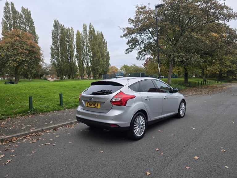 2011 Ford Focus 1.6 EcoBoost Titanium 5dr HATCHBACK Petrol Manual