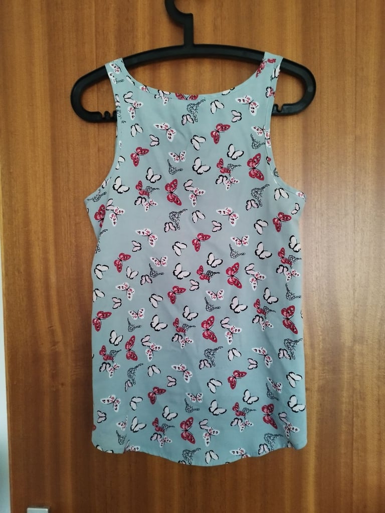 Grey pink butterfly tank top 10
