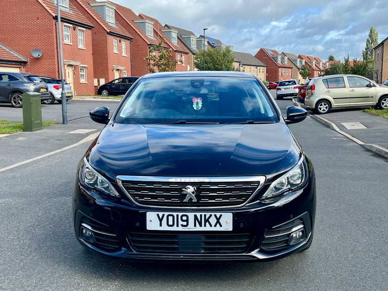 Peugeot, 308, Hatchback, 2019, Manual, 1199 (cc), 5 doors
