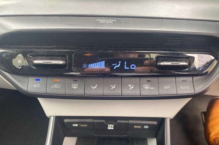 2023 Hyundai BAYON 1.0 TGDi 48V MHEV Ultimate 5dr DCT HATCHBACK Petrol/Electric Hybrid Automatic