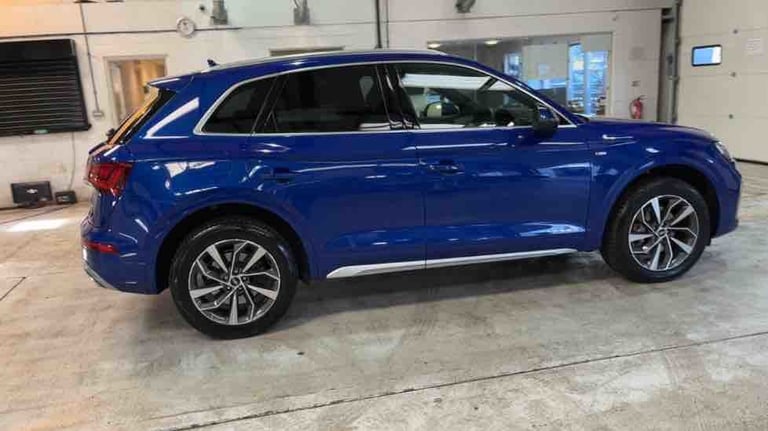 2022 Audi Q5 2.0 TDI 40 S line SUV 5dr Diesel S Tronic quattro Euro 6 (s/s) (204 ps) SUV Diesel A...