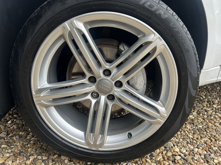 AUDI Q5 2.0 TDI S line Plus 2016