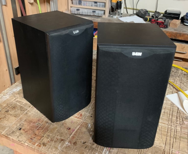 B&W DM601 S1 Bookshelf Speakers. Bowers & Wilkins