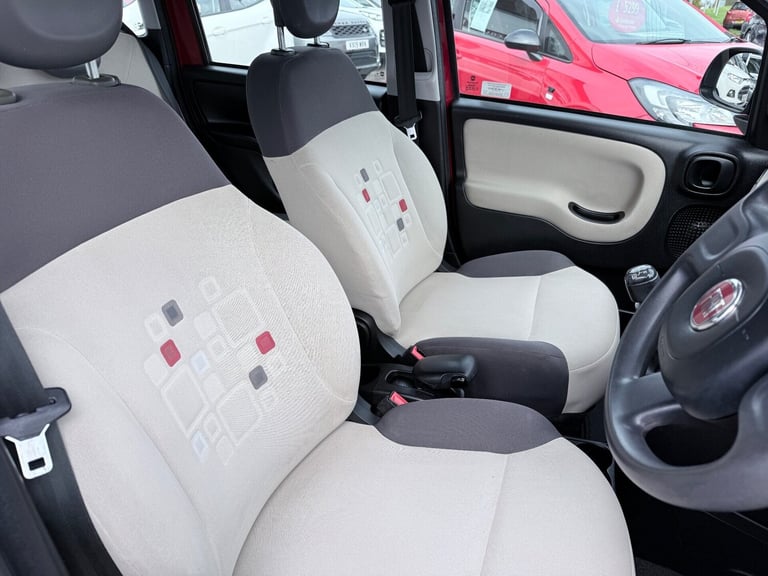 2014 Fiat Panda 1.2 EASY Hatchback Petrol Manual