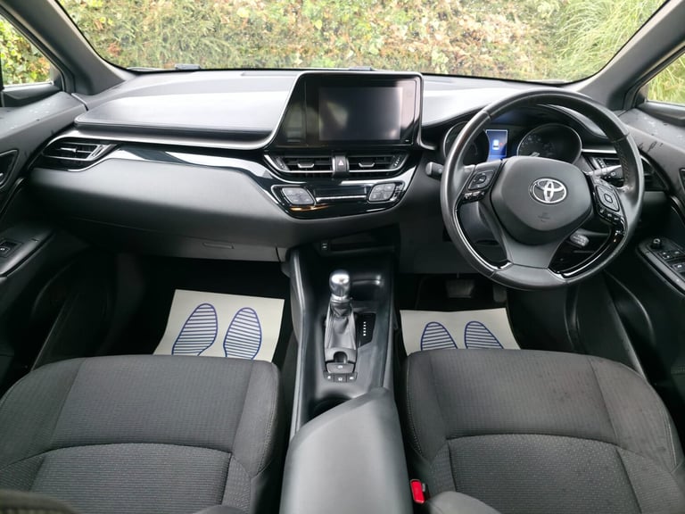2017 Toyota C-HR  Manual