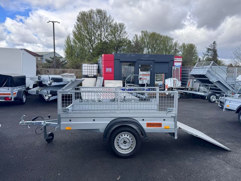 BRAND NEW 6ft x 4ft SINGLE AXLE TRAILER WITH 40CM MESH AND 100CM RAMP 750KG