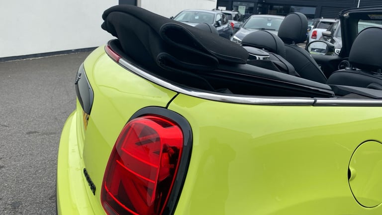 2022 MINI Convertible 1.5 Cooper Exclusive 2dr Auto Petrol Convertible Convertible Petrol Automatic