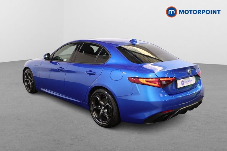 2022 Alfa Romeo Giulia 2.0 TB 280 Veloce [Performance brake] 4dr Auto Saloon Petrol Automatic