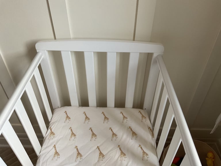 Baby cots with mattress 