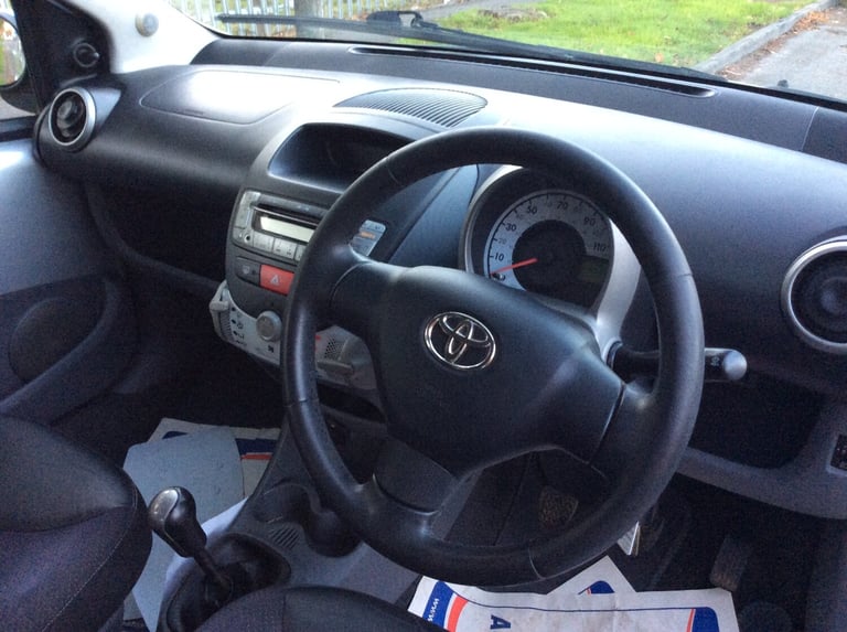 2011 Toyota AYGO 1.0 VVT-i Ice 5dr HATCHBACK Petrol Manual