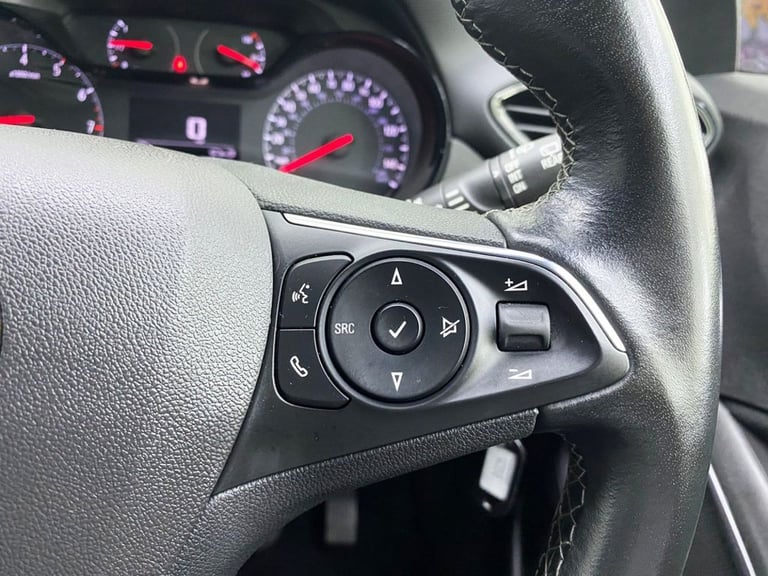 2022 Vauxhall Crossland 1.2 Turbo Design SUV 5dr Petrol Manual Euro 6 (s/s) (110 ps) HATCHBACK Pe...