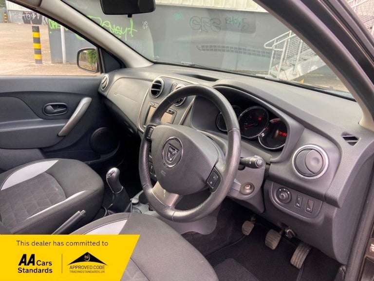 2015 15 Dacia Sandero STEPWAY LAUREATE 1.5 DCI