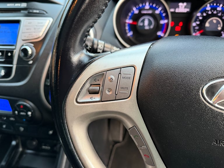 2013 Hyundai ix35 1.7 CRDi Premium SUV 5dr Diesel Manual Euro 5 (s/s) (115 ps)