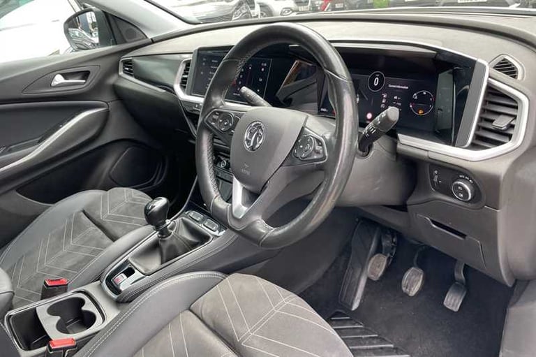 2023 Vauxhall Grandland 1.2 Turbo Ultimate 5dr HATCHBACK PETROL Manual