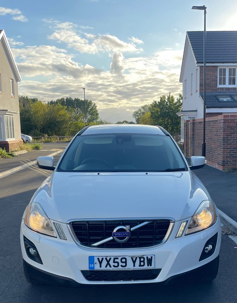 Volvo, XC60, Estate, 2009, Manual, 2400 (cc), 5 doors