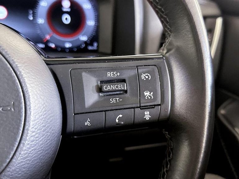 2022 Nissan Qashqai 1.3 DiG-T MH N-Connecta 5dr HATCHBACK PETROL Manual