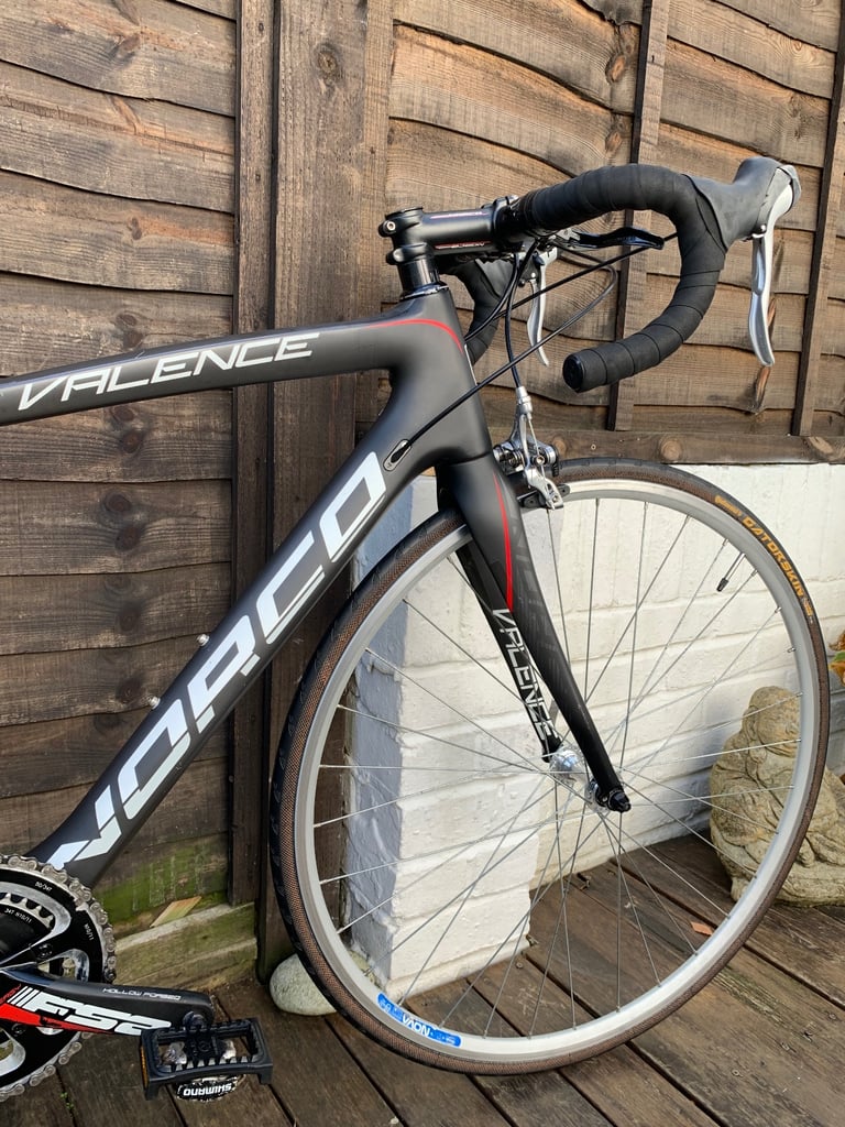 Norco Valence Lightweight Carbon Fibre Road Bike (Fully Serviced) 