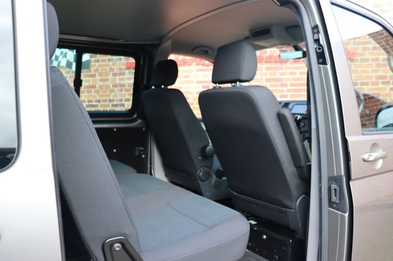 2017 17 VOLKSWAGEN TRANSPORTER 2.0 BITDI T32 BLUEMOTION TECH WINDOW VAN 4DR DIES
