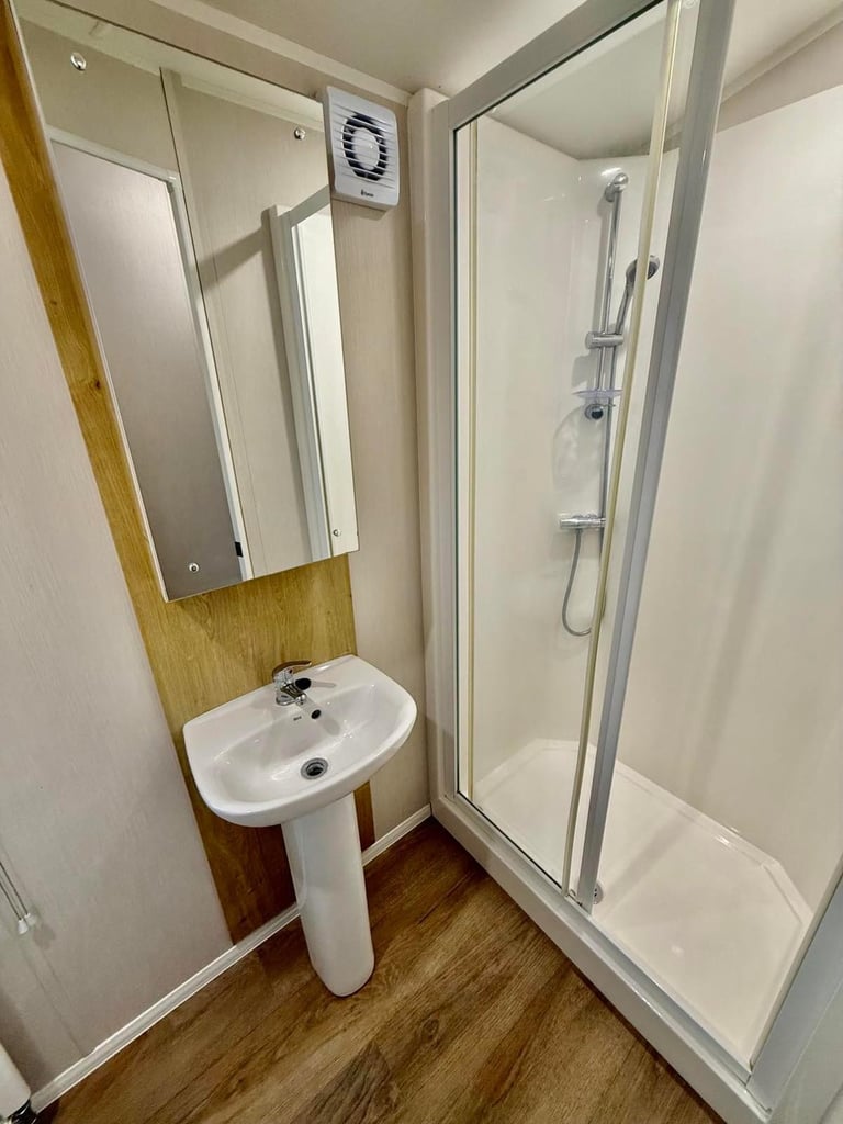 South Coast 3 Bed Caravan CALL TOM 0️⃣7️⃣9️⃣7️⃣9️⃣1️⃣2️⃣7️⃣8️⃣5️⃣5️⃣ 