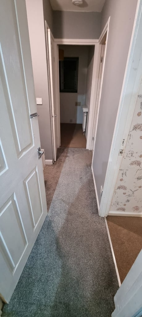 3 Bedrooms House, Very well presented, Great Location