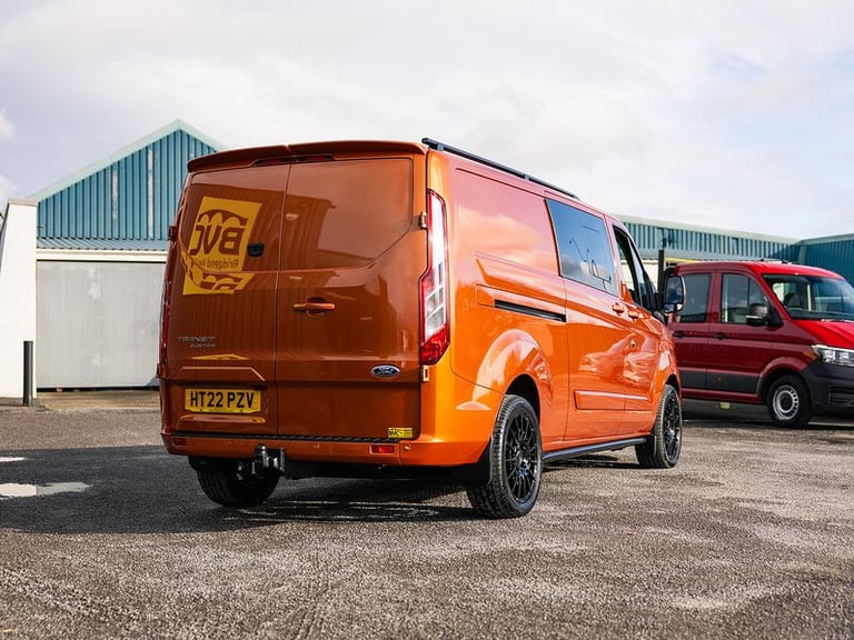 2022 Ford Transit Custom 2.0 EcoBlue 130ps Low Roof D/Cab Limited Van PANEL VAN DIESEL Manual