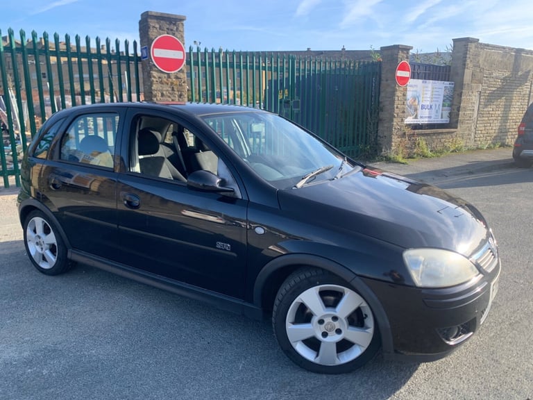 2004 Vauxhall Corsa 1.4i 16V SRi 5dr HATCHBACK PETROL Manual