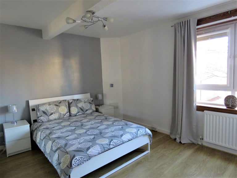 2 Bed Flat - Hutchison Avenue EH14