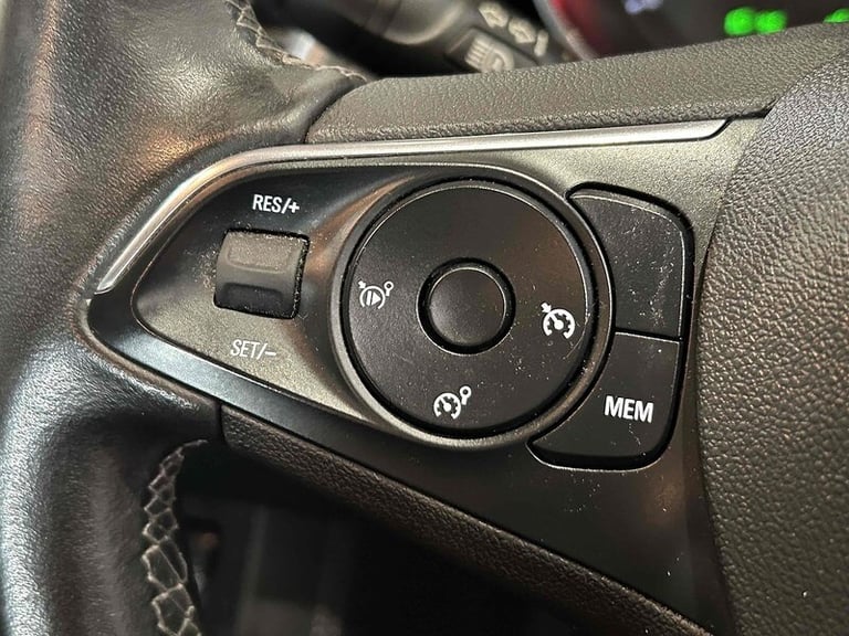 2019 Vauxhall Grandland X 1.2 Turbo Business Edition Nav SUV 5dr Petrol Manual Euro 6 (s/s) (130 ...