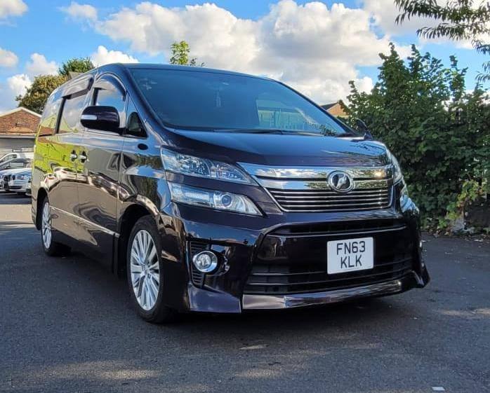 2013 Toyota Vellfire Petrol 2.4 Automatic - 8 seater MPV, Red Wine, 67.5K Miles
