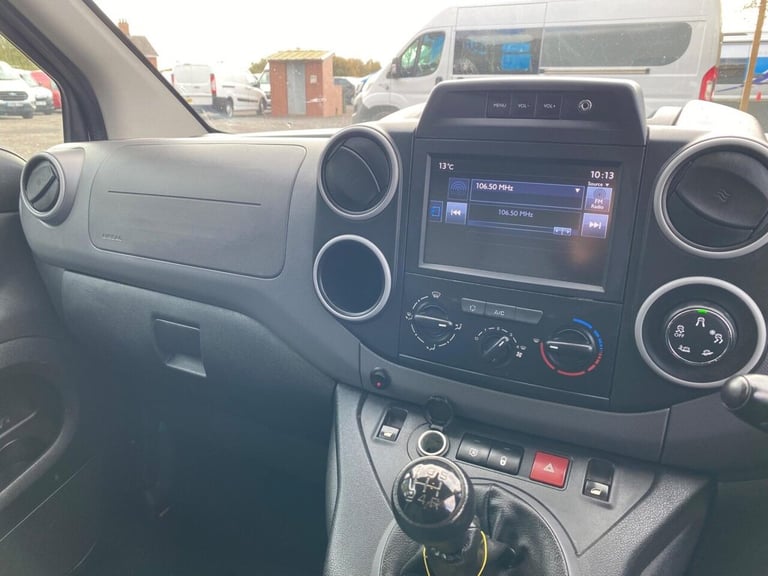 2018 Peugeot Partner 850 1.6 BlueHDi 100 Professional Van ATV PANEL VAN DIESEL Manual