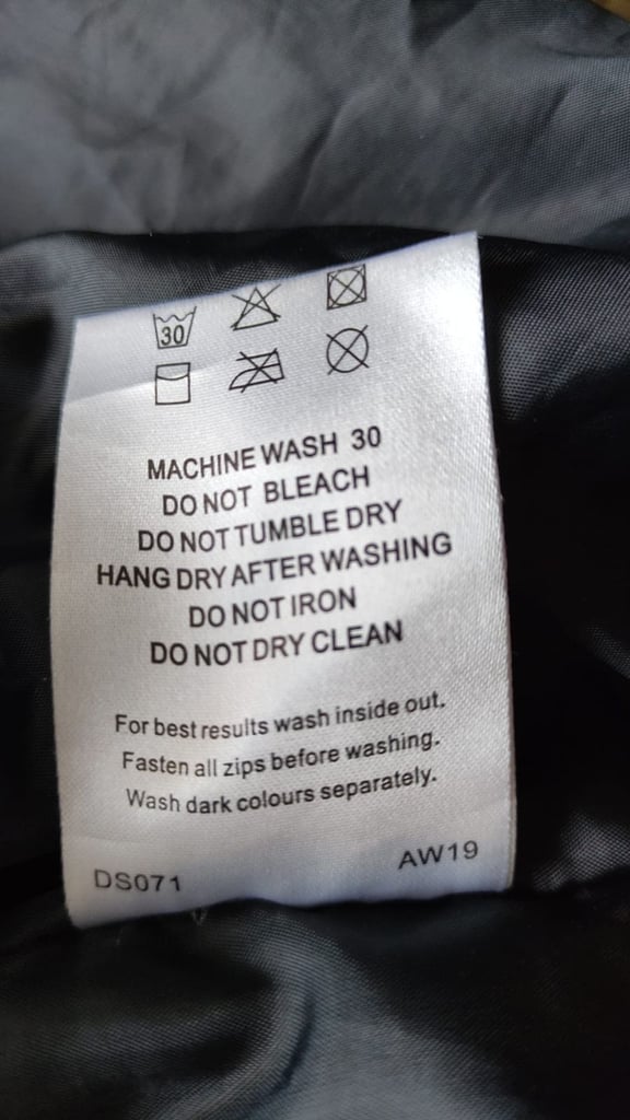 The Edge Insulated Waterproof Jacket [Mens Size M]