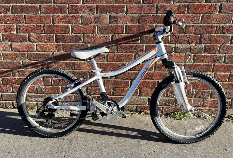 image for Specialized hotrock white kid bike bicycle aluminium frame 20inch wheels