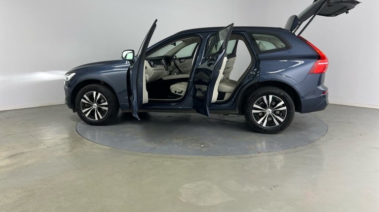 2023 Volvo XC60 Core, B5 AWD Mild hybrid, Petrol Estate Petrol Automatic