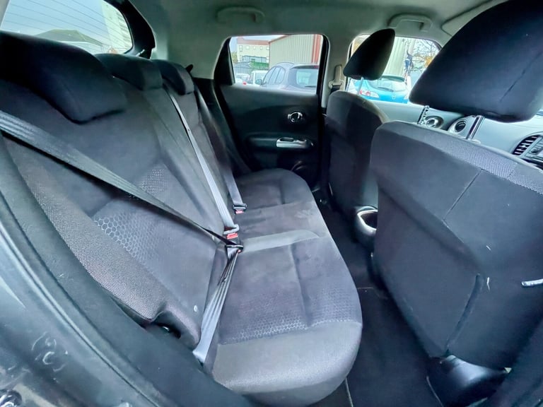2011 Nissan Juke 1.6 Acenta 5dr [Premium Pack] HATCHBACK Petrol Manual