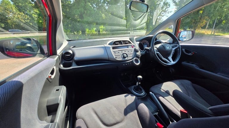 Honda Jazz I-VTEC EX