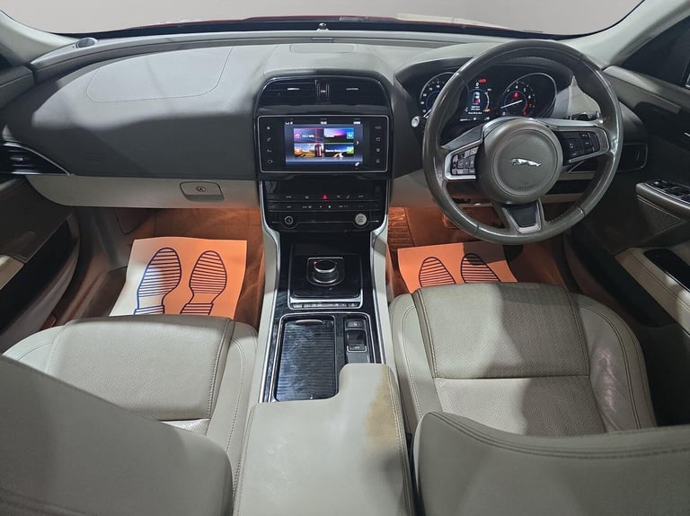 2017 Jaguar XE 2.0i Portfolio Auto Euro 6 (s/s) 4dr SALOON Petrol Automatic