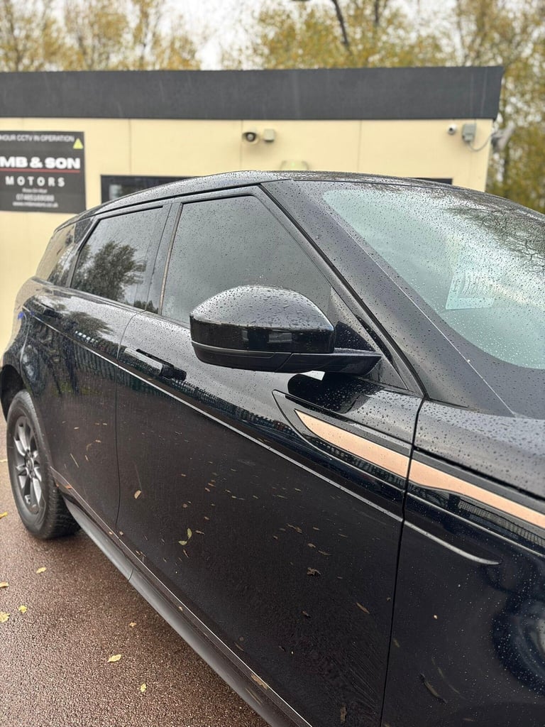 2020 Land Rover Range Rover Evoque 2.0 D150 MHEV R-Dynamic Auto 4WD Euro 6 (s/s) 5dr ESTATE Diese...