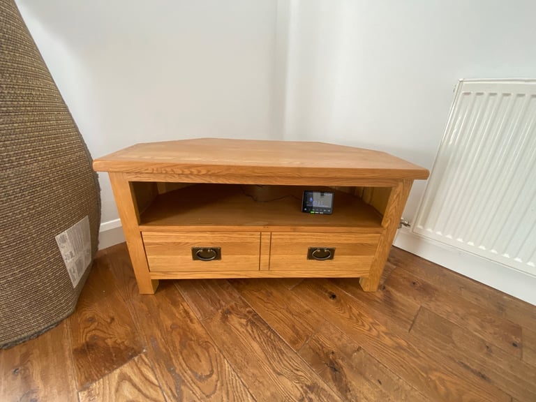 Solid oak tv stand 