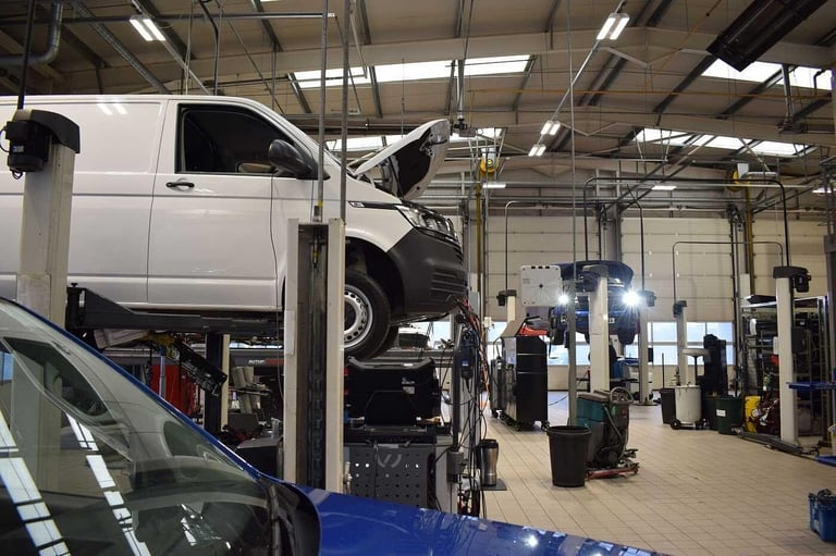 2025 Volkswagen Transporter T32 Panel Van Commerce Pro SWB 170 PS 2.0 TDI 8sp Automatic Van DIESE...