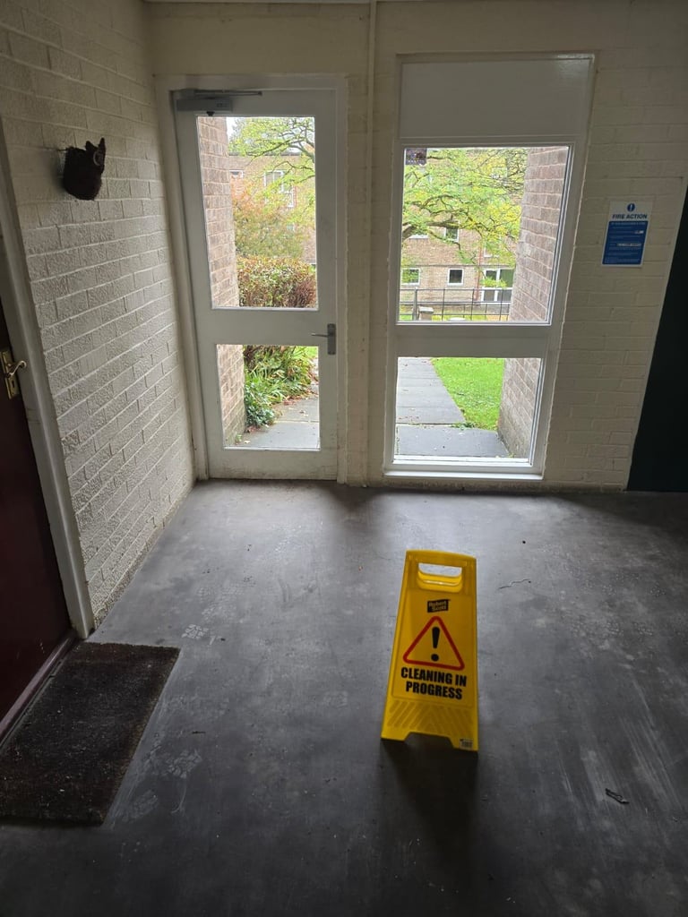 1 bedroom flat to let in BD8