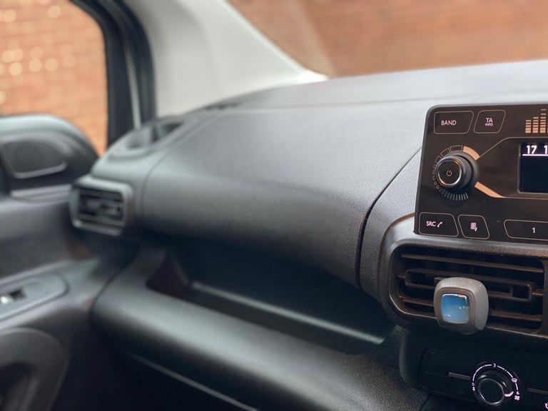 2020 Vauxhall Combo 1.6 Turbo D 2300 Sportive L1 H1 Euro 6 (s/s) 4dr PANEL VAN Diesel Manual