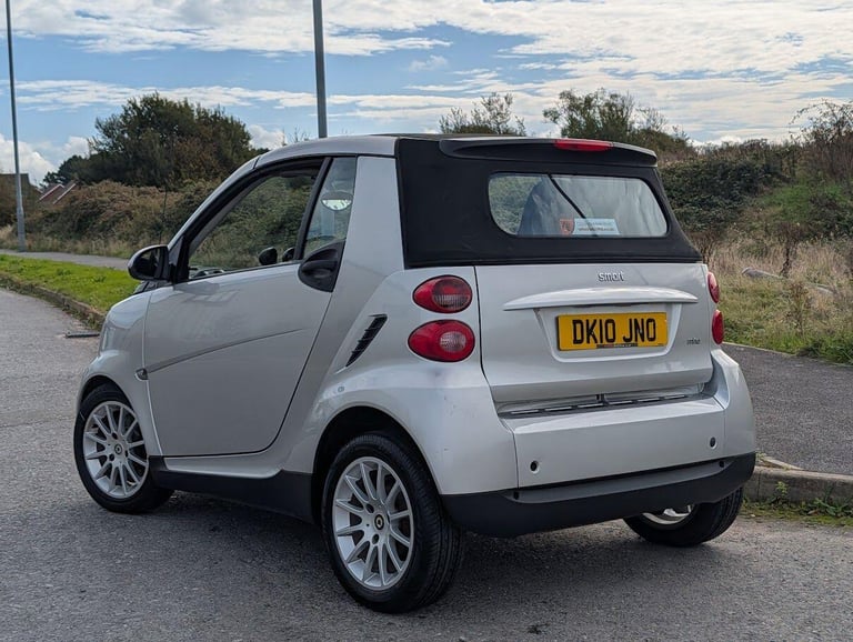 2010 smart fortwo 1.0 MHD Passion Cabriolet SoftTouch Euro 5 (s/s) 2dr CONVERTIBLE Petrol Automatic