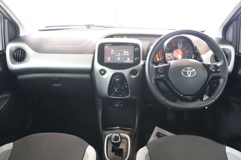 2016 Toyota AYGO 1.0 Aygo X-Play VVT-i CVT 5dr Hatchback Petrol Automatic