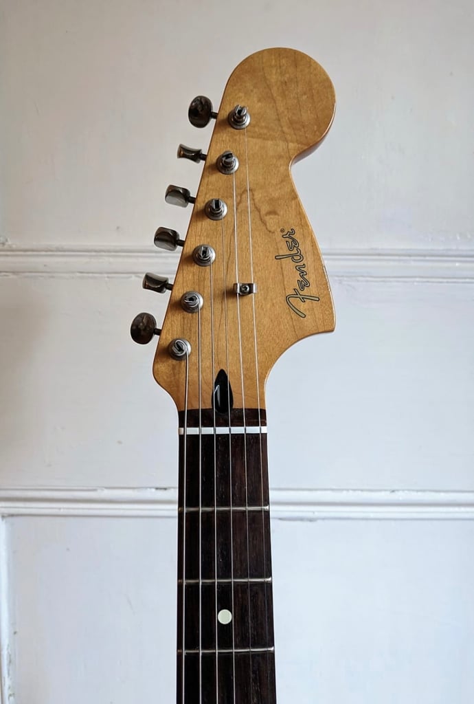 Fender Jaguarillo (2013) - 3 Color Sunburst