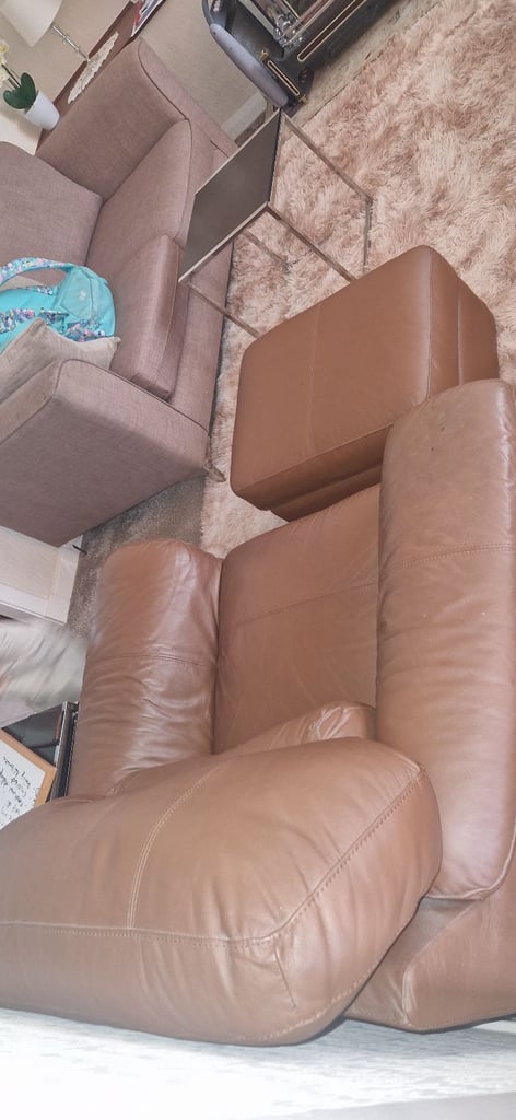 Armchair - Lovely Brown Leather with side coffee table