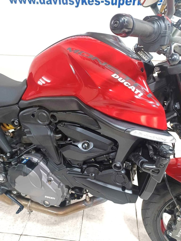 Ducati Monster PLUS 937  21-REG ONLY 1136 DRY MILES ITS MINT £8999.OTR