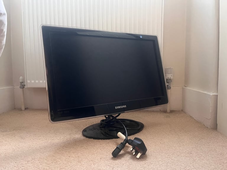 image for LG Small Tv with Remote 