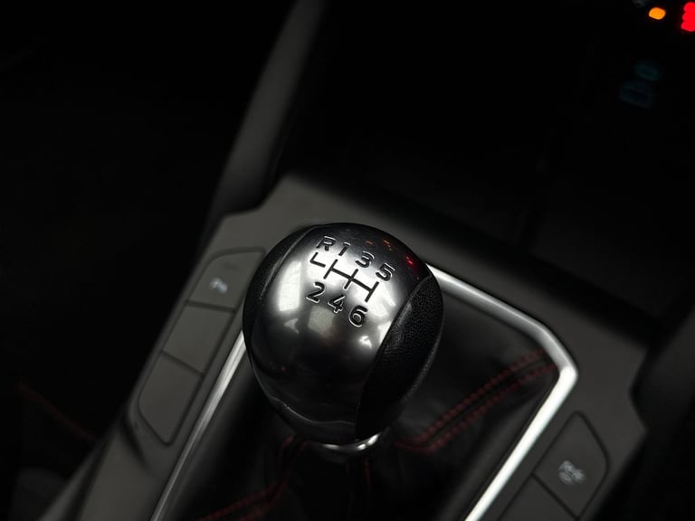 2020 Ford Kuga 2.0 EcoBlue mHEV ST-Line X Edition 5dr 4X4 DIESEL Manual