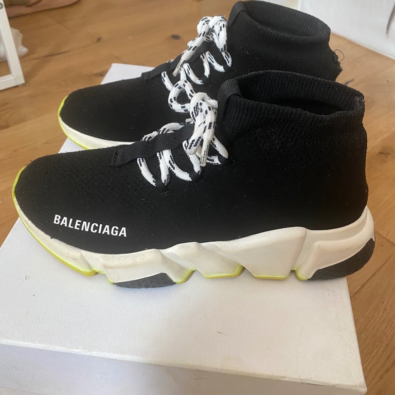 Balenciaga Speed Lace Up trainers size 4