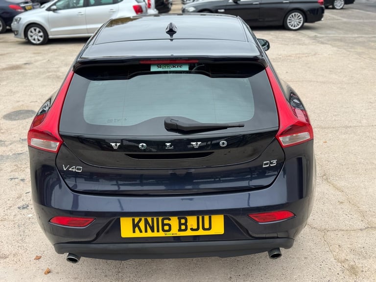 2016 Volvo V40 2.0 D3 SE Lux Nav Euro 6 (s/s) 5dr HATCHBACK Diesel Manual